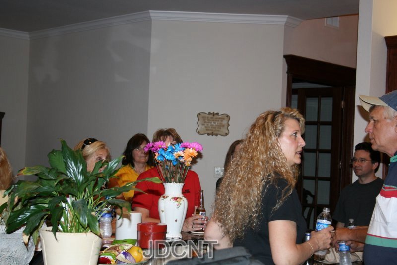 sized/img_nightrally2010_005.jpg